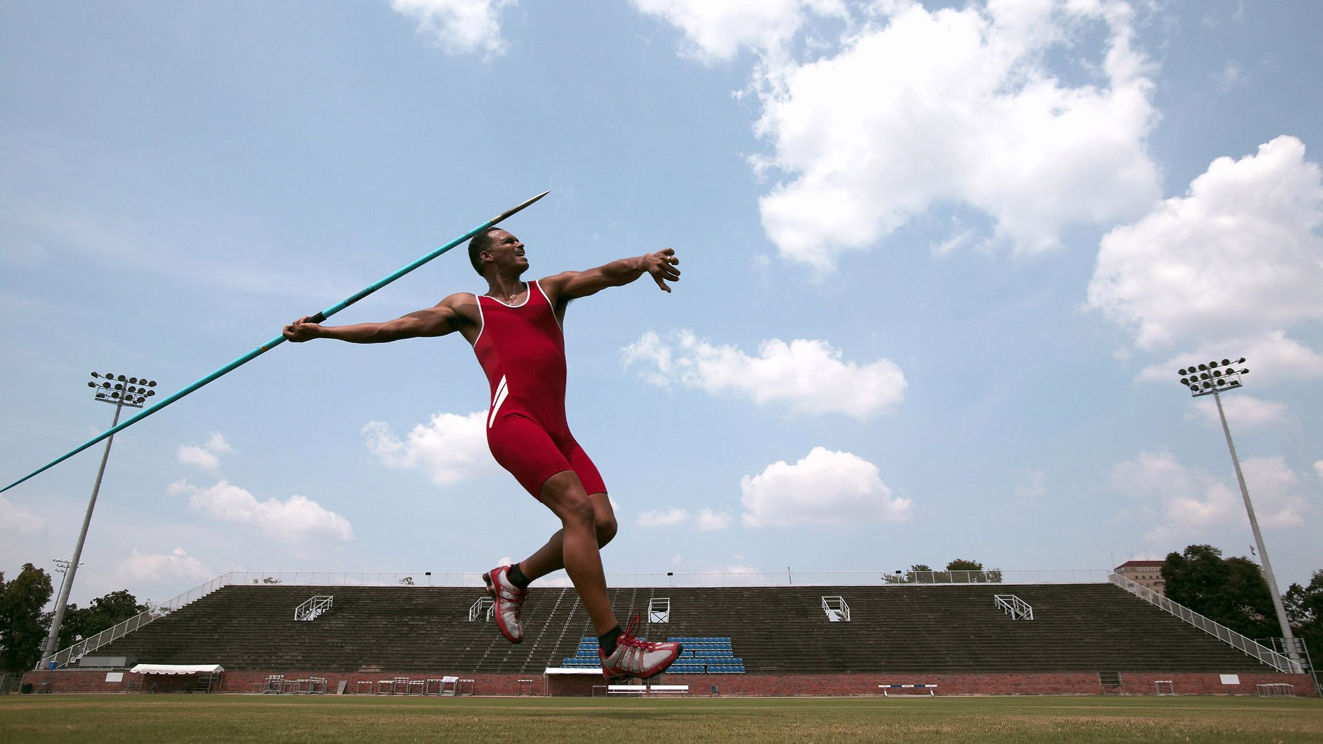 中超球队战术执行效果良好，中超首阶段团队制胜